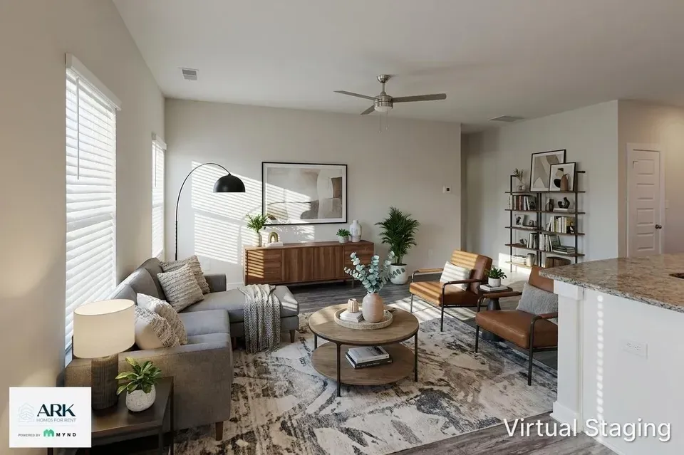 4 Bed 2 Bath Modern Contemporary Residence in Huntsville, AL - 2
