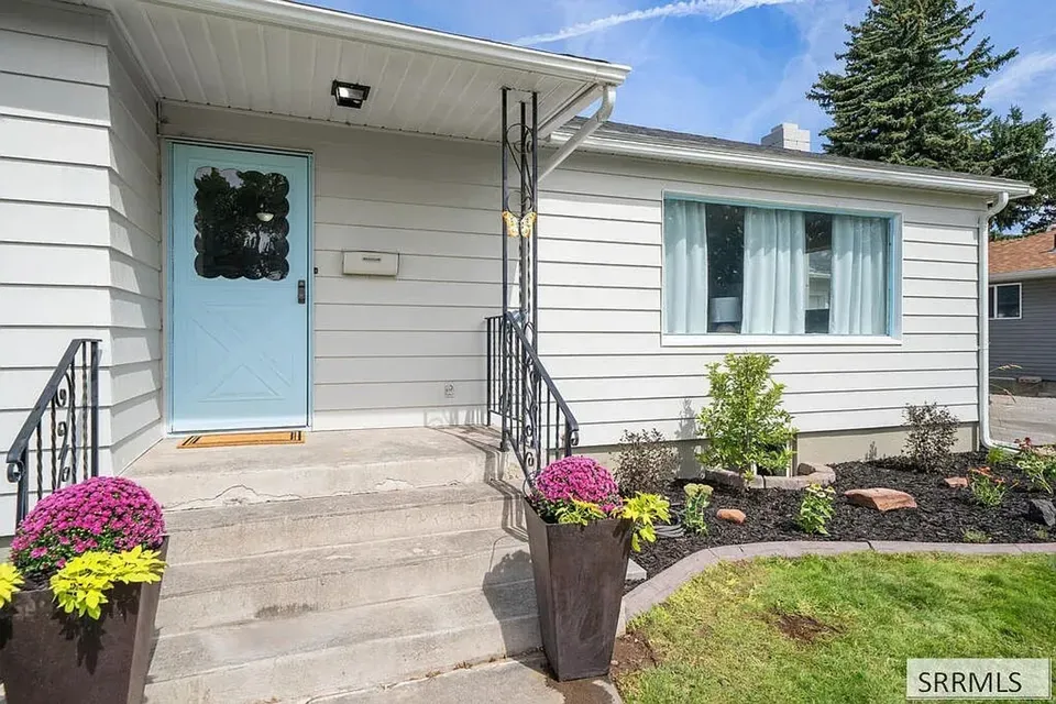 4 Bed 2 Bath Modern Contemporary Residence in Idaho Falls, ID - 4