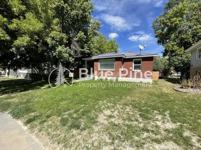 4 Bed 2 Bath Modern Contemporary Residence in Idaho Falls, ID - 1