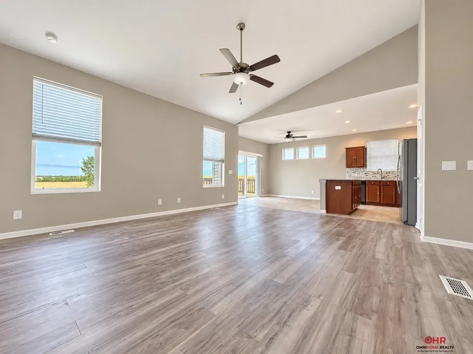 4 Bed 2 Bath Modern Contemporary Residence in Lincoln, NE - 5