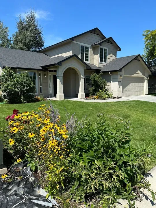 4 Bed 2 Bath Modern Contemporary Residence in Meridian, ID - 1