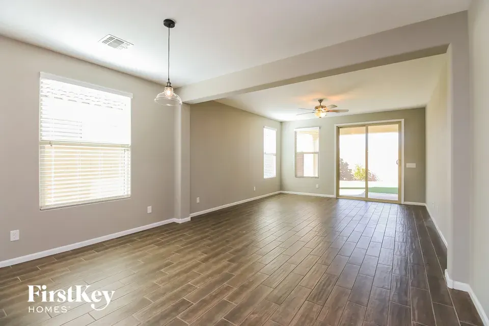 4 Bed 2 Bath Modern Contemporary Residence in Mesa, AZ - 4
