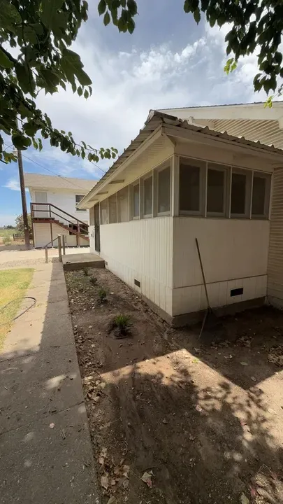 4 Bed 2 Bath Modern Contemporary Residence in Modesto, CA - 4