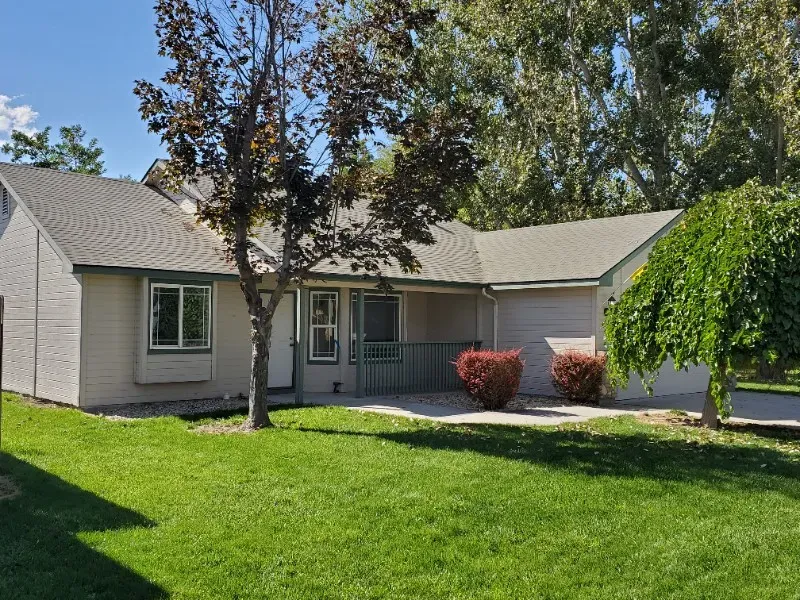 4 Bed 2 Bath Modern Contemporary Residence in Nampa, ID - 5