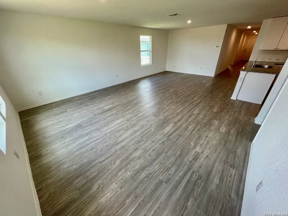 4 Bed 2 Bath Modern Contemporary Residence in New Braunfels, TX - 5