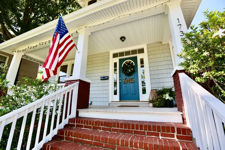 4 Bed 2 Bath Modern Contemporary Residence in Norfolk, VA - 5