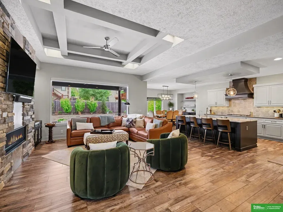 4 Bed 2 Bath Modern Contemporary Residence in Omaha, NE - 5