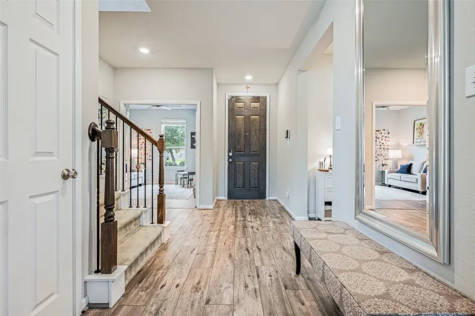 4 Bed 2 Bath Modern Contemporary Residence in Pearland, TX - 4