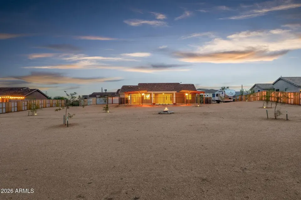 4 Bed 2 Bath Modern Contemporary Residence in Scottsdale, AZ - 2