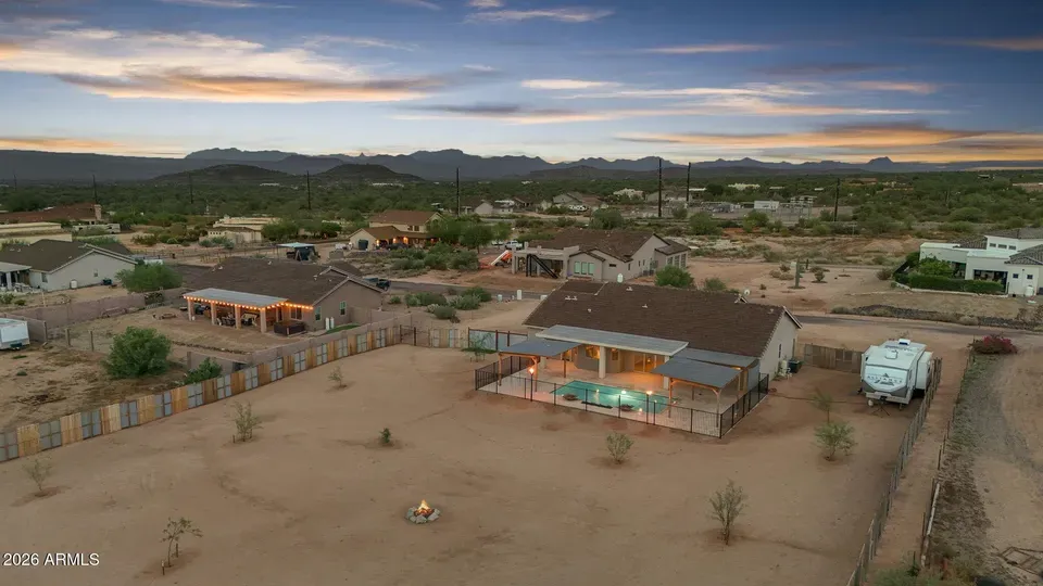 4 Bed 2 Bath Modern Contemporary Residence in Scottsdale, AZ - 4
