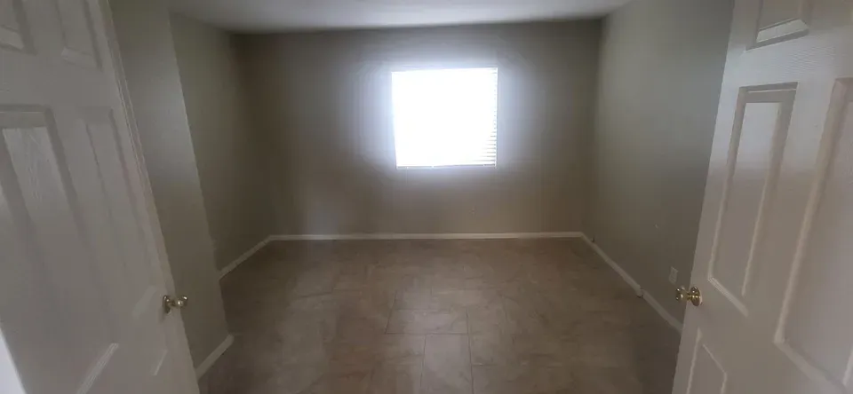 4 Bed 2 Bath Modern Contemporary Residence in Temecula, CA - 5
