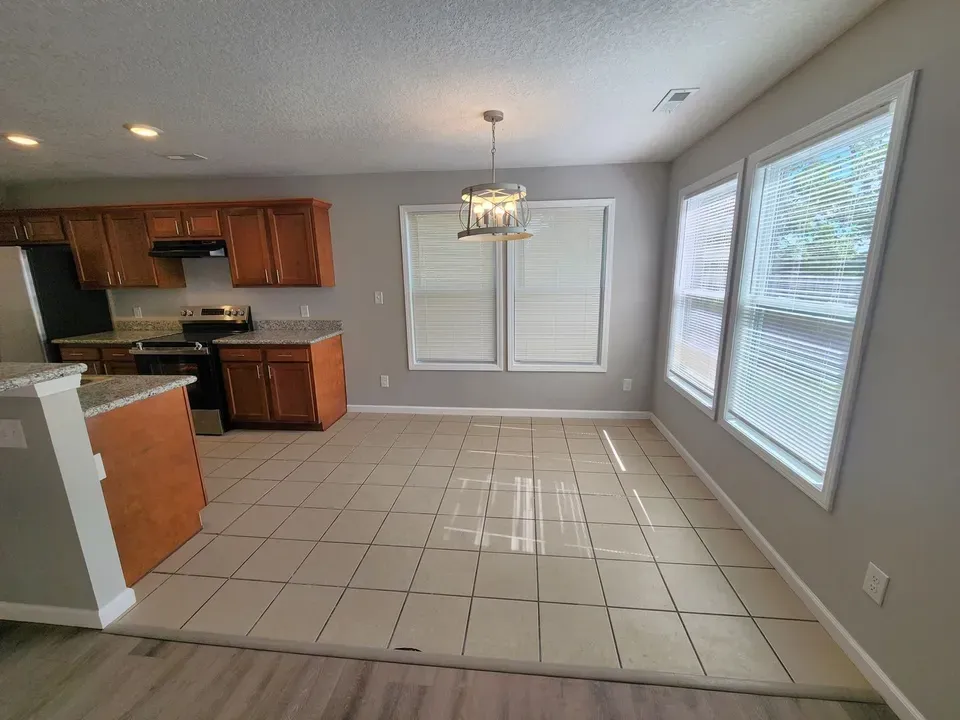 4 Bed 2 Bath Modern Contemporary Residence in Topeka, KS - 5