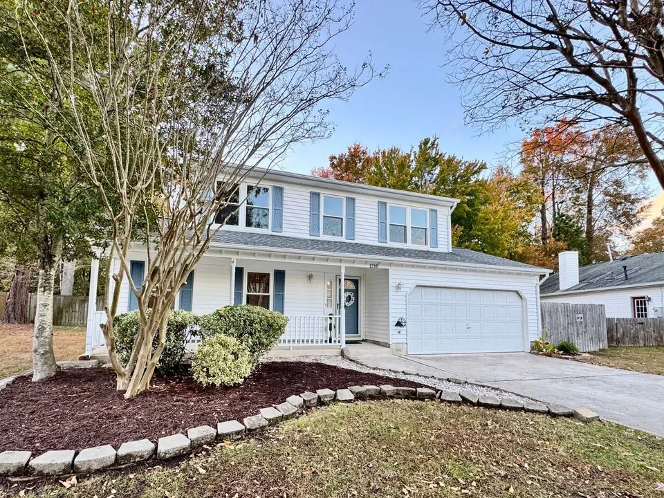 4 Bed 2 Bath Modern Contemporary Residence in Virginia Beach, VA - 3