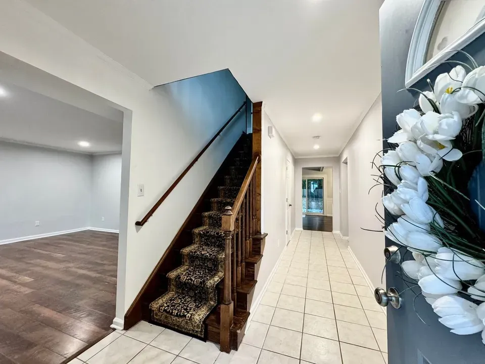 4 Bed 2 Bath Modern Contemporary Residence in Virginia Beach, VA - 5