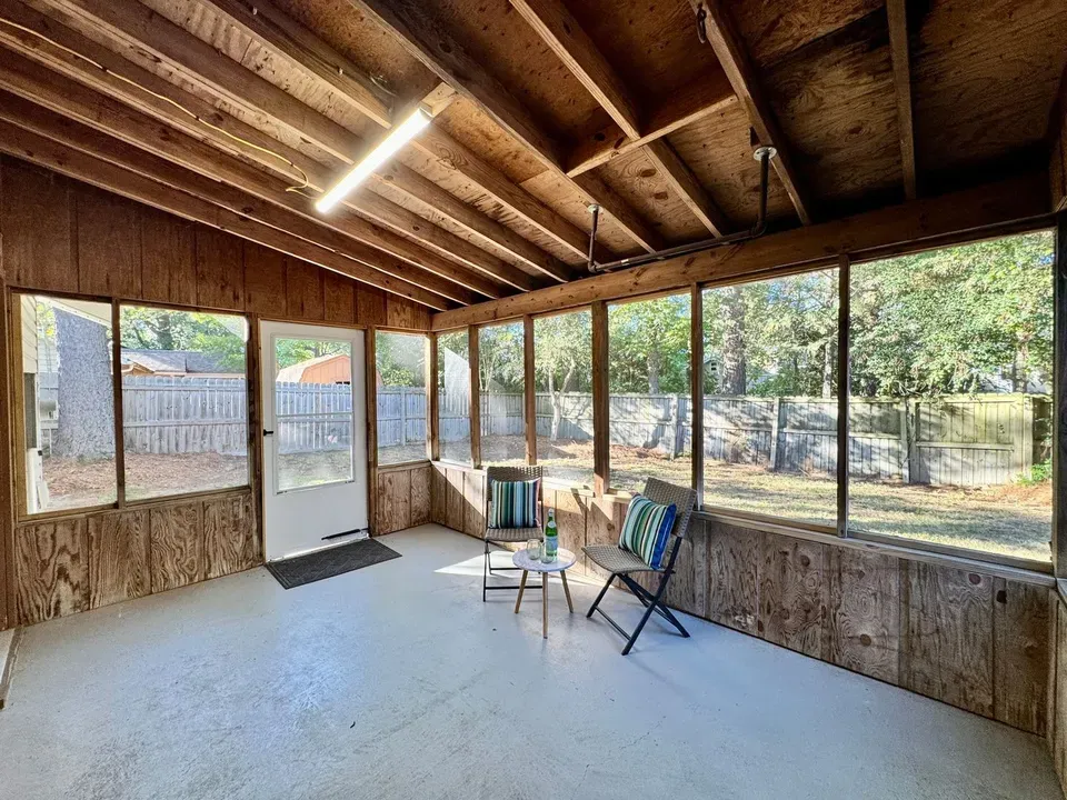 4 Bed 2 Bath Modern Contemporary Residence in Virginia Beach, VA - 3