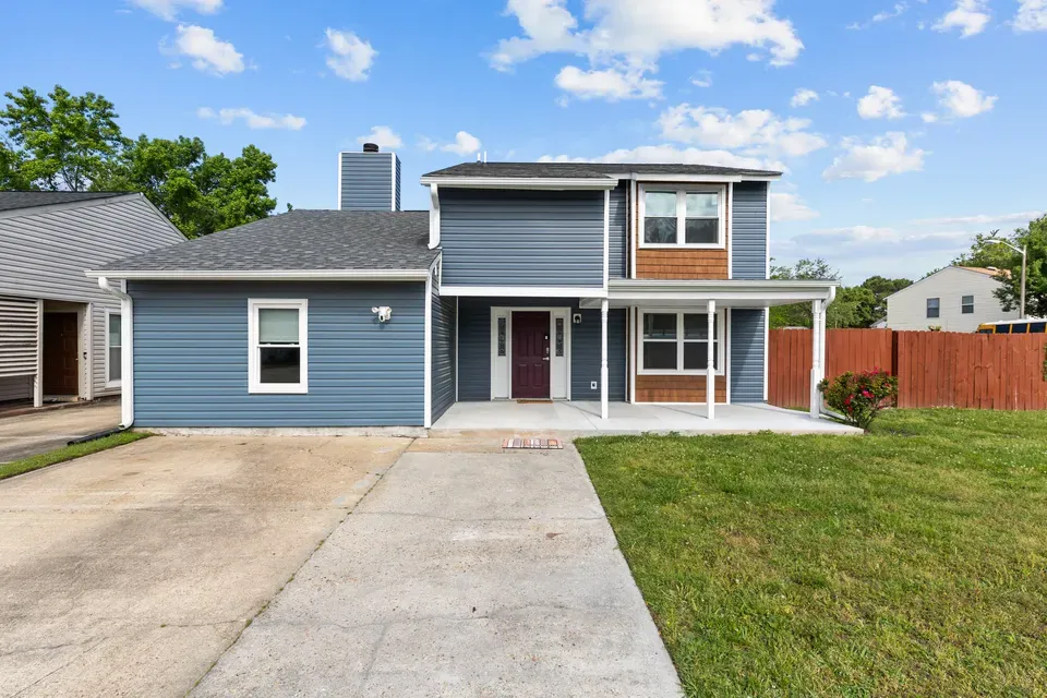 4 Bed 2 Bath Modern Contemporary Residence in Virginia Beach, VA