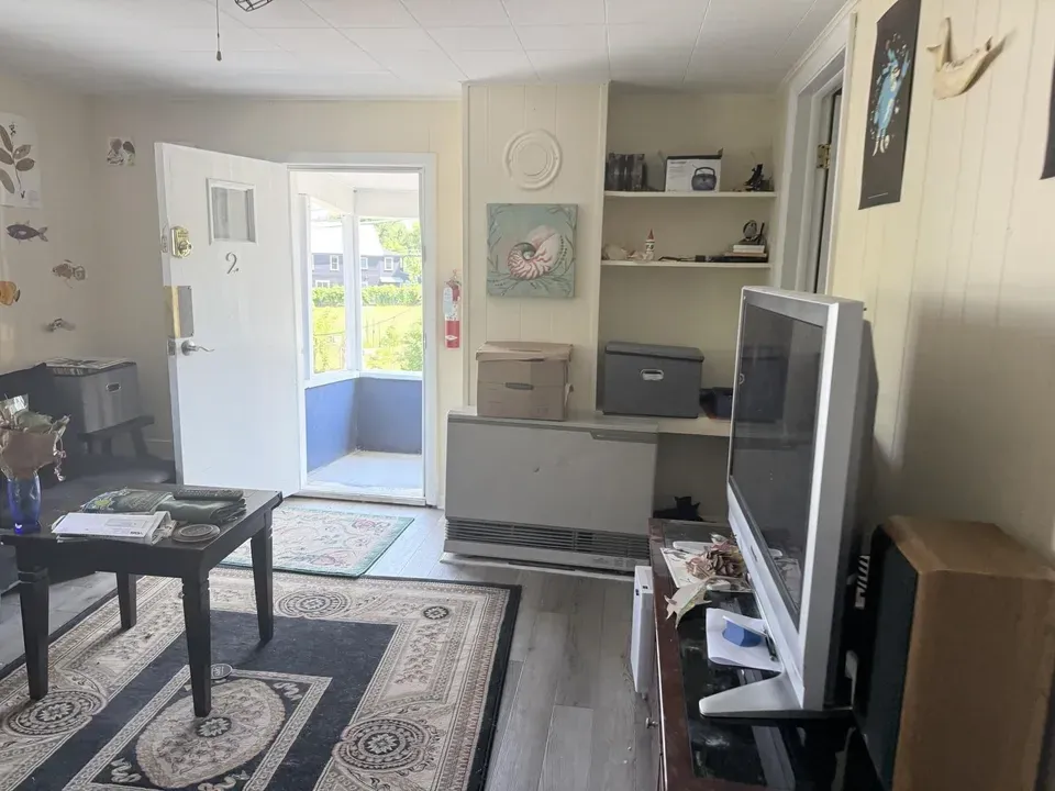 4 Bed 2 Bath Multi-Unit Residential Property in Burlington, VT - 5
