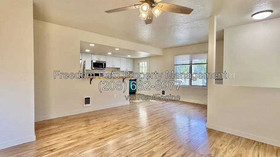 4 Bed 2 Bath Multi-Unit Residential Property in Coeur d Alene, ID - 5