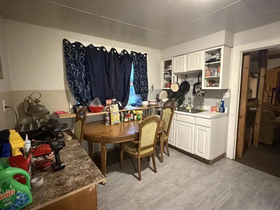4 Bed 2 Bath Multi-Unit Residential Property in Kenosha, WI - 3