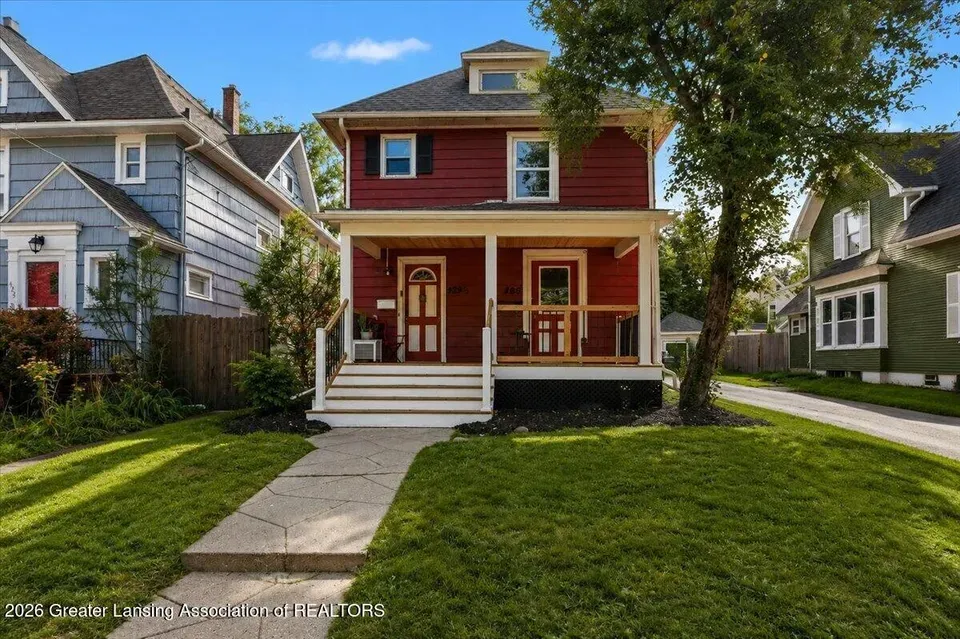 4 Bed 2 Bath Multi-Unit Residential Property in Lansing, MI