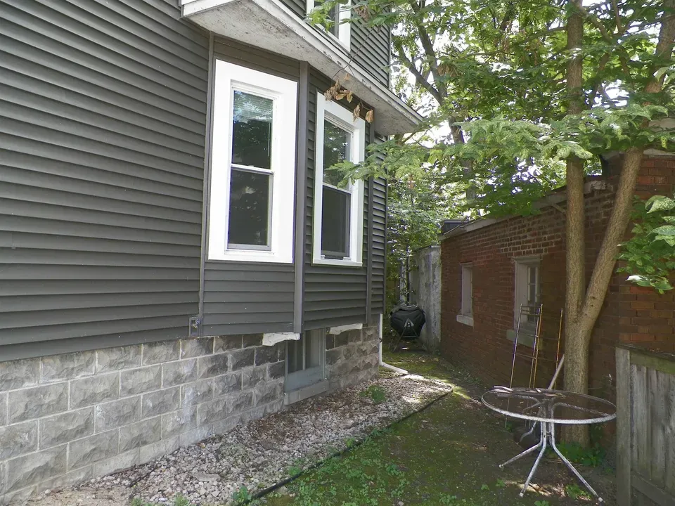 4 Bed 2 Bath Multi-Unit Residential Property in Madison, WI - 3