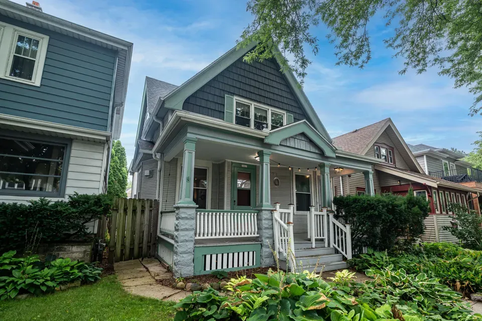 4 Bed 2 Bath Multi-Unit Residential Property in Milwaukee, WI