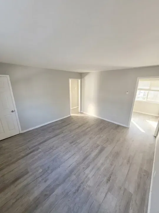 4 Bed 2 Bath Multi-Unit Residential Property in San Jose, CA - 4