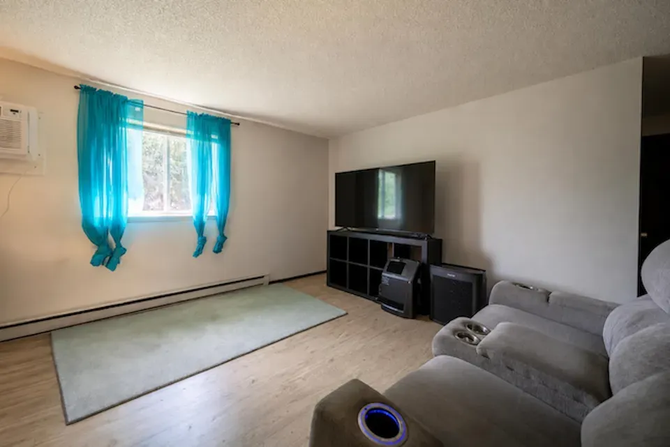 4 Bed 2 Bath Multi-Unit Residential Property in Spokane, WA - 4