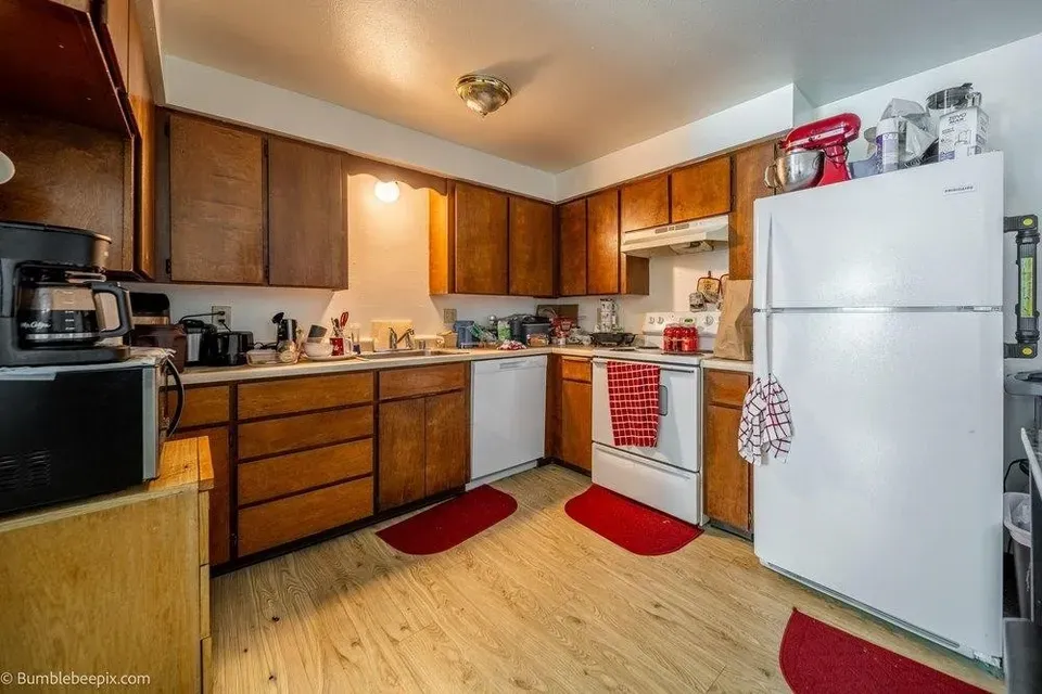 4 Bed 2 Bath Multi-Unit Residential Property in Spokane, WA - 5