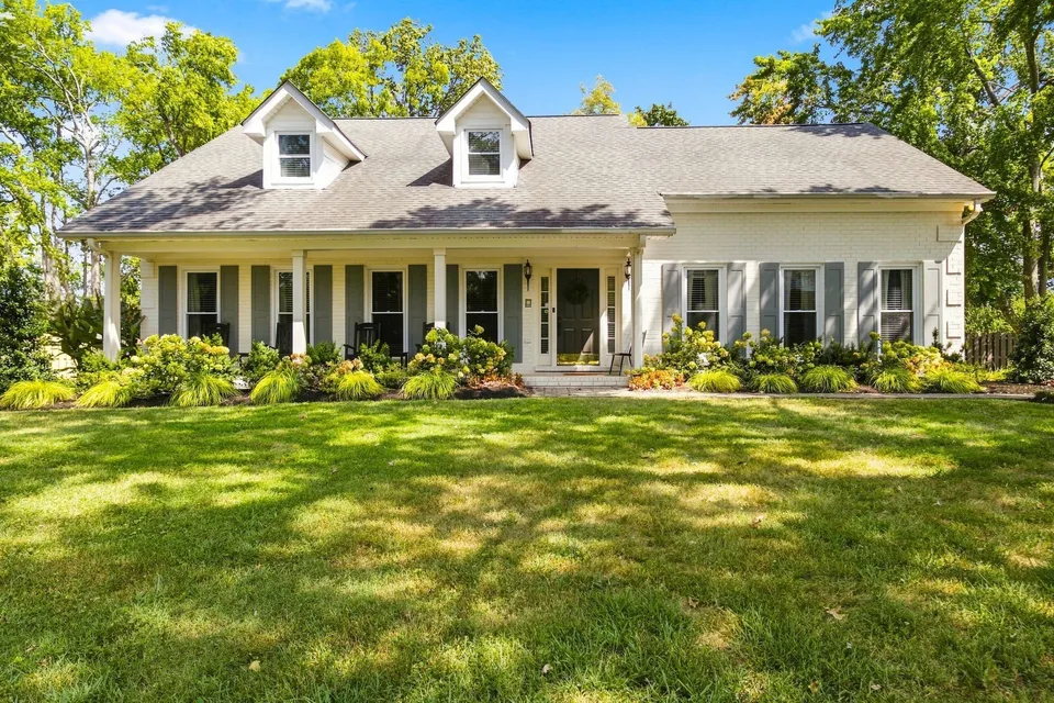 4 Bed 2 Bath Traditional Craftsman in Nashville, TN