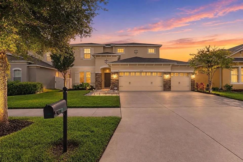 4 Bed 2 Bath Traditional Craftsman in Tampa, FL