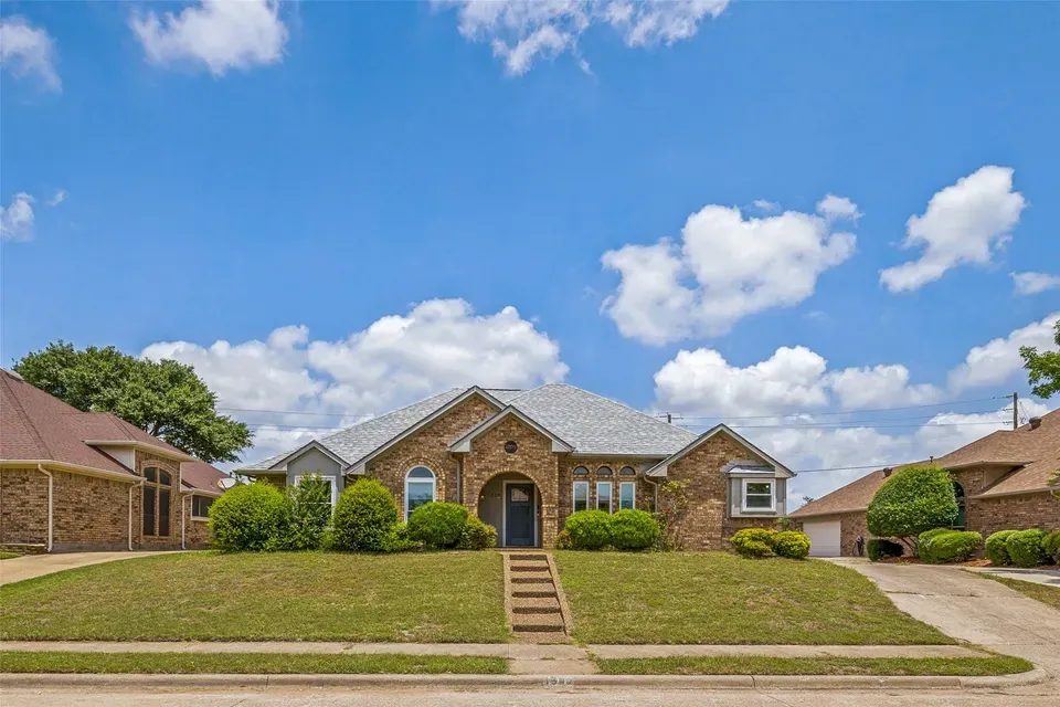 4 Bed 2 Bath Traditional Suburban Family Home in Allen, TX