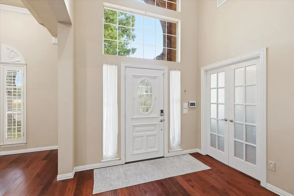 4 Bed 2 Bath Traditional Suburban Family Home in Allen, TX - 2