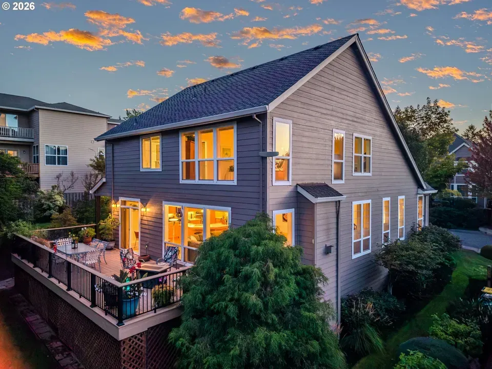 4 Bed 2 Bath Traditional Suburban Family Home in Beaverton, OR - 4