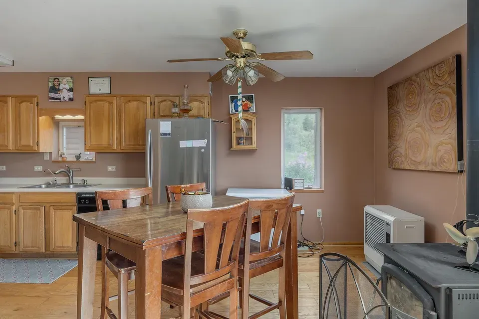 4 Bed 2 Bath Traditional Suburban Family Home in Fairbanks, AK - 5