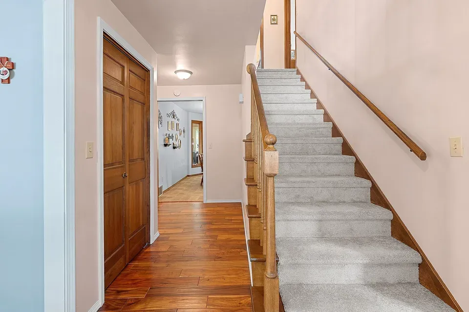4 Bed 2 Bath Traditional Suburban Family Home in Green Bay, WI - 5