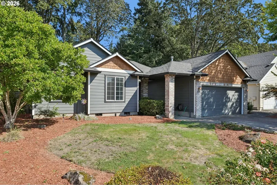 4 Bed 2 Bath Traditional Suburban Family Home in Hillsboro, OR - 3