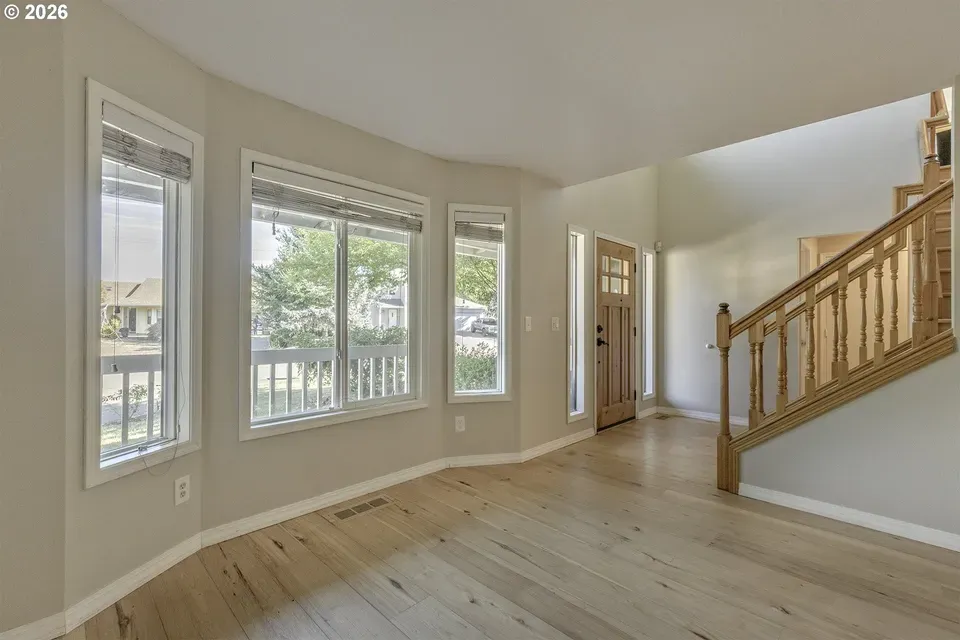 4 Bed 2 Bath Traditional Suburban Family Home in Hillsboro, OR - 3