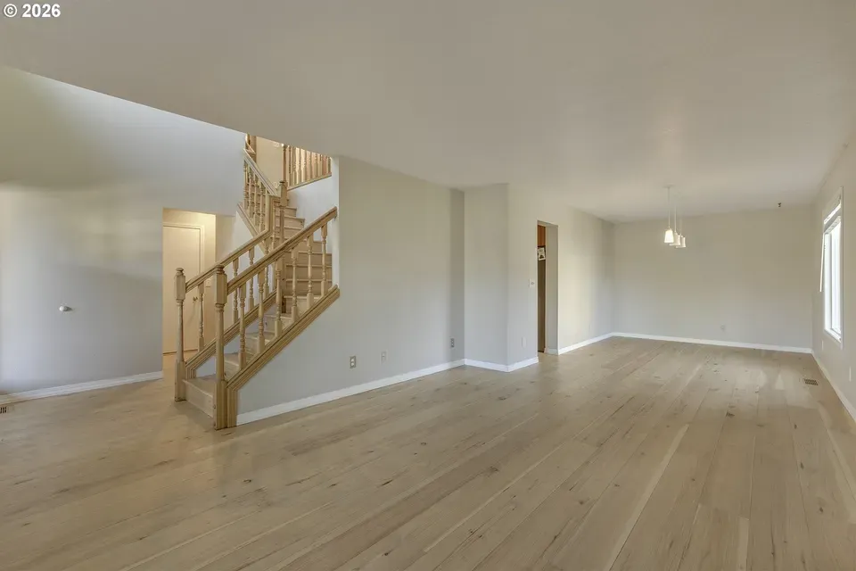 4 Bed 2 Bath Traditional Suburban Family Home in Hillsboro, OR - 4