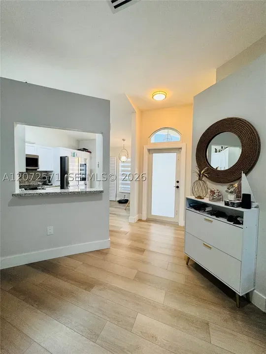 4 Bed 2 Bath Traditional Suburban Family Home in Hollywood, FL - 5