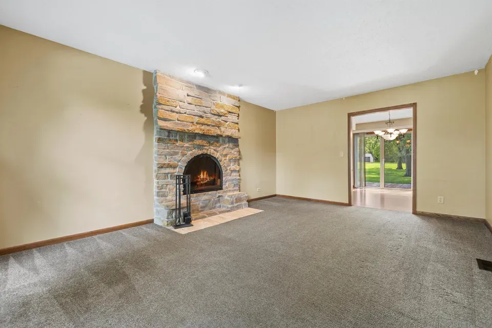 4 Bed 2 Bath Traditional Suburban Family Home in Kenosha, WI - 5