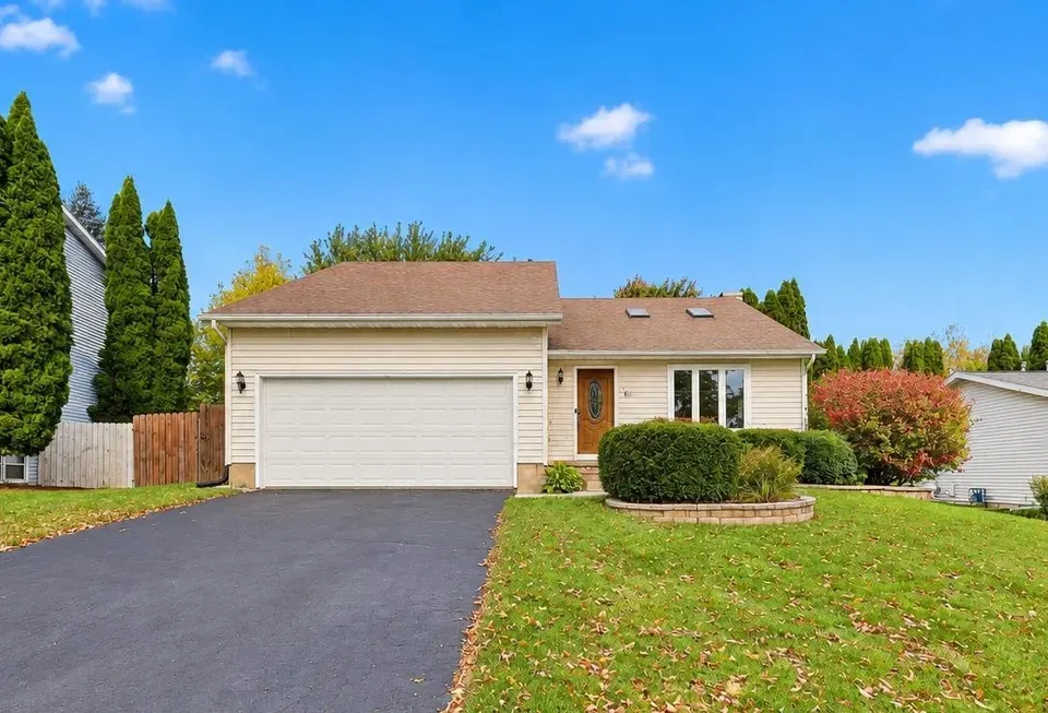 4 Bed 2 Bath Traditional Suburban Family Home in Madison, WI - 1