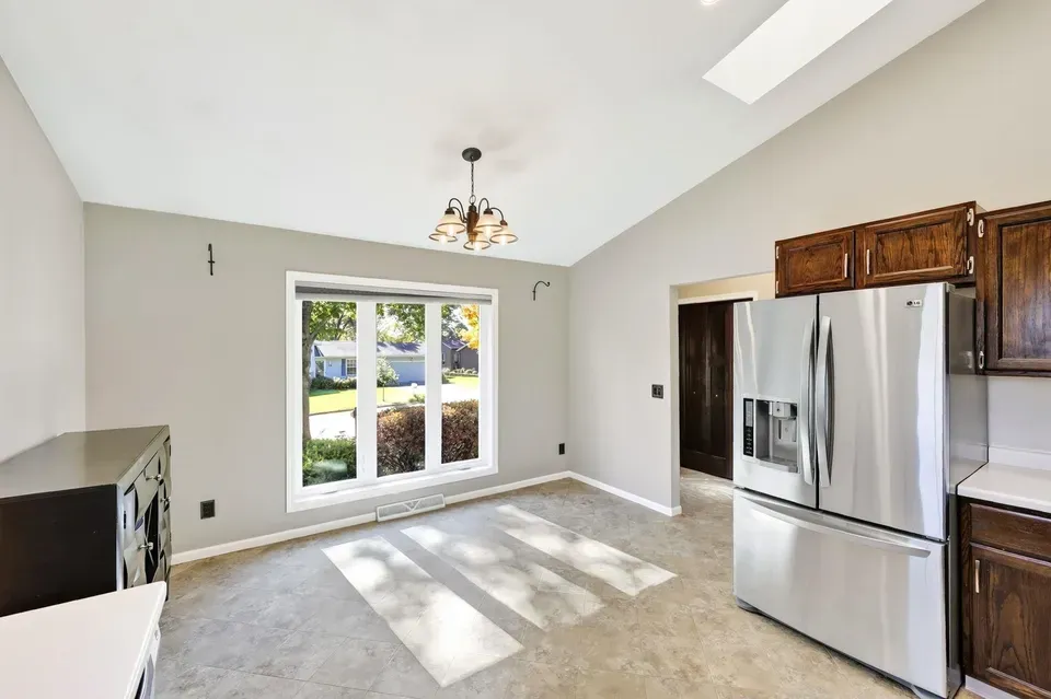 4 Bed 2 Bath Traditional Suburban Family Home in Madison, WI - 3