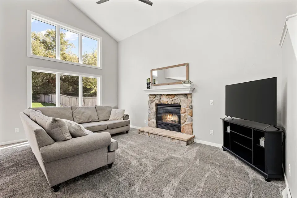 4 Bed 2 Bath Traditional Suburban Family Home in Madison, WI - 3