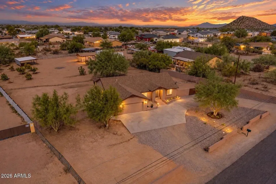4 Bed 2 Bath Traditional Suburban Family Home in Mesa, AZ - 3