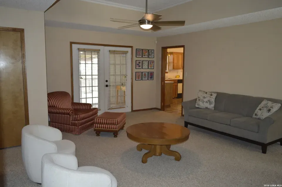 4 Bed 2 Bath Traditional Suburban Family Home in New Braunfels, TX - 4