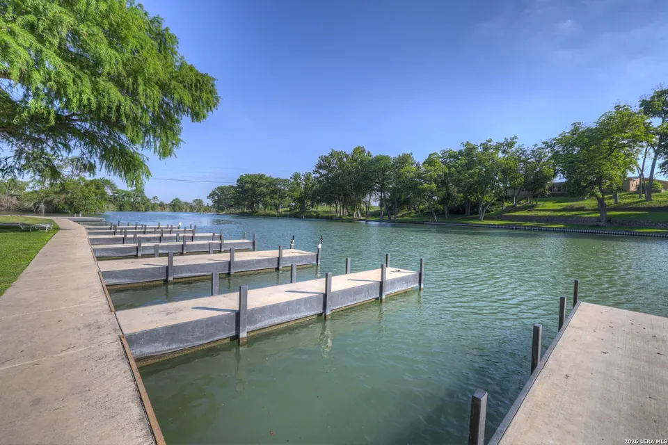 4 Bed 2 Bath Traditional Suburban Family Home in New Braunfels, TX - 1