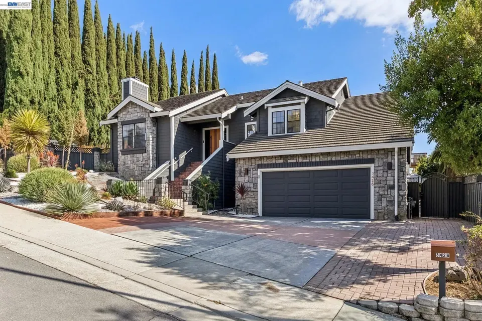 4 Bed 2 Bath Traditional Suburban Family Home in San Jose, CA - 2