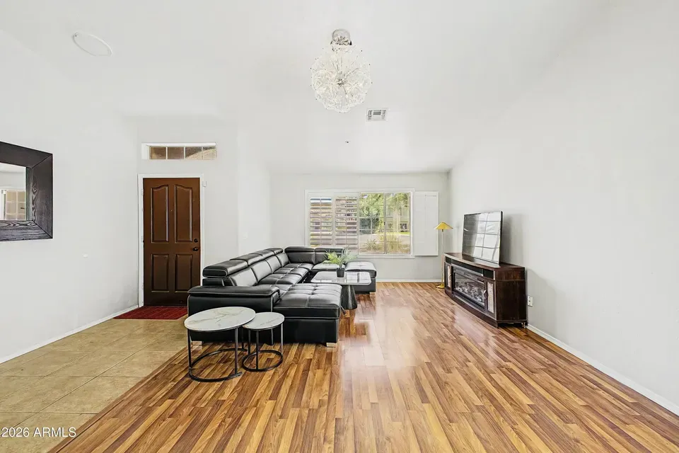 4 Bed 2 Bath Traditional Suburban Family Home in Scottsdale, AZ - 3
