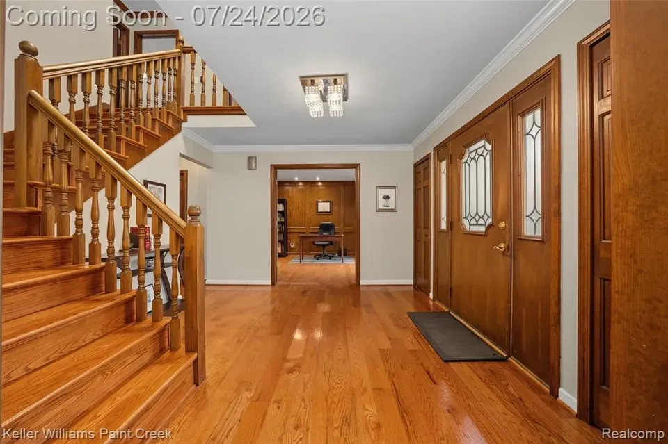 4 Bed 2 Bath Traditional Suburban Family Home in Troy, MI - 4